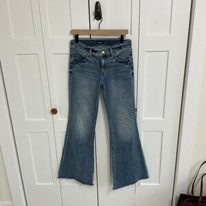 Express 70s Flare Jeans Size 6 Mid Rise Light Wash Raw Hem